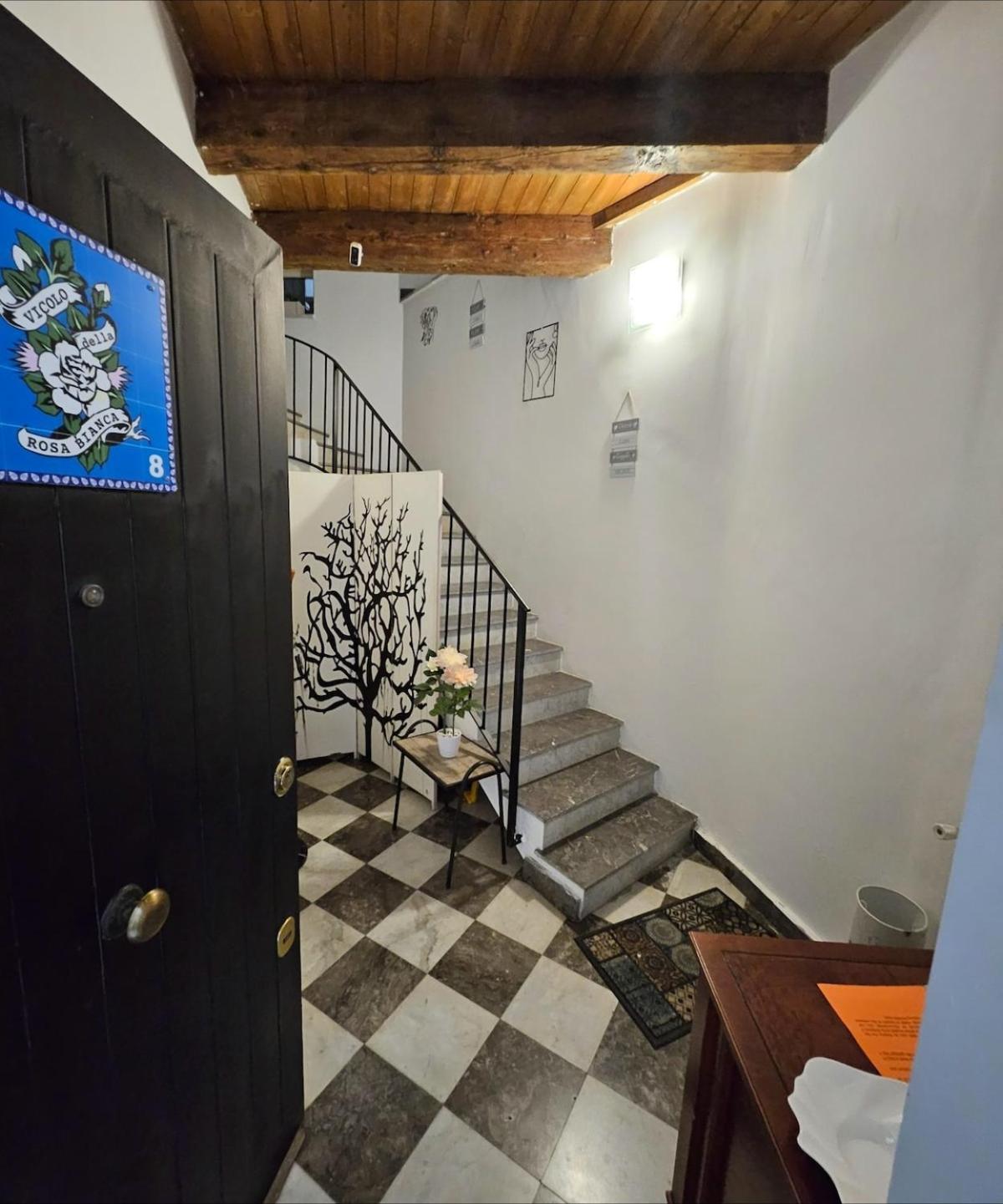 La Rosa Bianca Della Vucciria Villa Palermo Bagian luar foto